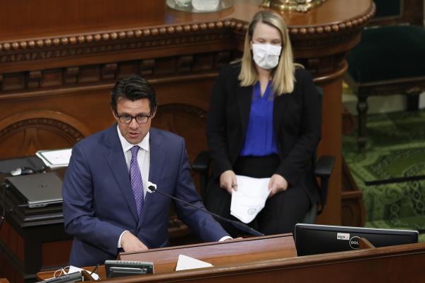 分析人士称，加州面临创纪录的680亿美元预算赤字