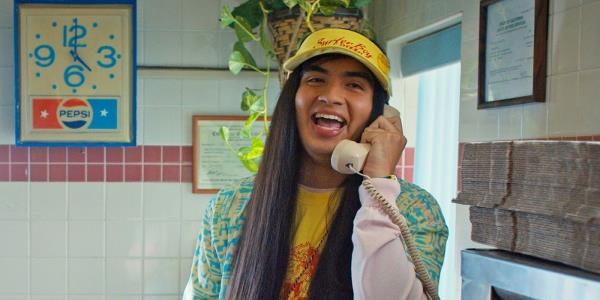 Argyle (Eduardo Franco) answers the phone at Surfer Boy Pizza in Stranger Things season 4