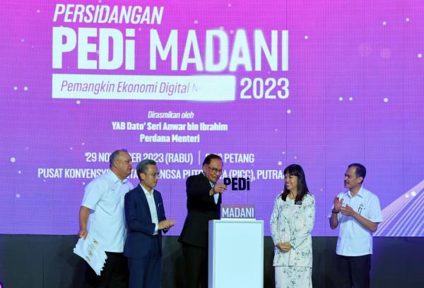 从明年开始，PEDi经理、副经理将获得500令吉的额外津贴